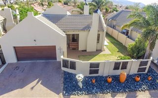 3 Bedroom Townhouse in Pinehaven