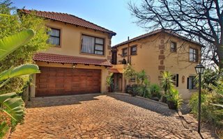 9 Bedroom House in Randpark