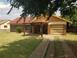 3 Bed House in Elsburg