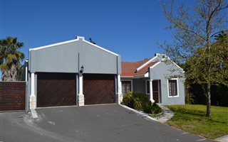 3 Bedroom House in Goedemoed
