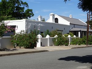 3 Bed House in Graaff Reinet