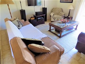 4 Bed Duplex in Sunningdale