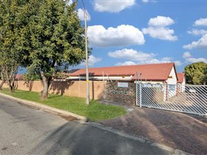 3 Bed Townhouse in Edleen