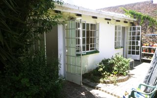 1 Bedroom Apartment in Kensington