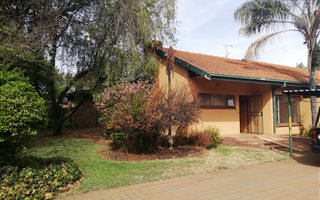 3 Bedroom House in Wierda Park