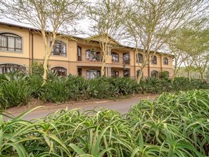 2 Bed Townhouse in Le Domaine