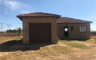 1 ha Farm in Grootfontein Estate