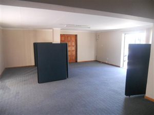 Bachelor apartment in Three Rivers
