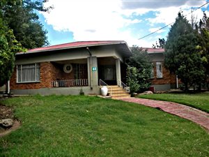 3 Bed House in Suidrand