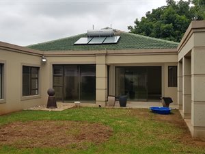 3 Bed House in Fairmount
