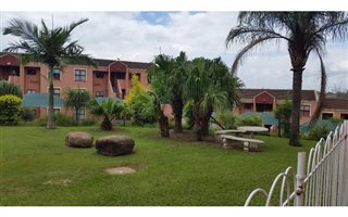 2 Bedroom Flat in Caversham Glen