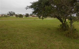763 m² Land available in Kaysers Beach