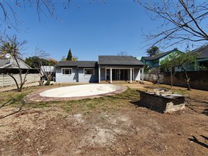 3 Bed House in Blairgowrie