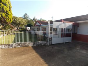 4 Bed House in Palm Beach