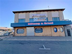 1900 m² Commercial space in Empangeni Rail