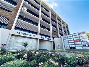 215 m² Commercial space in Val de Grace