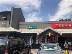 250 m² Commercial space in Parkmore