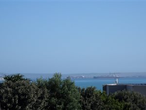 953 m² Land available in Langebaan Central