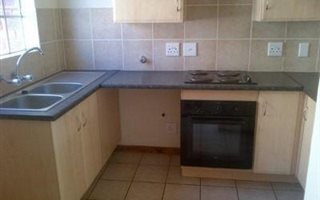2 Bedroom Apartment in Karen Park