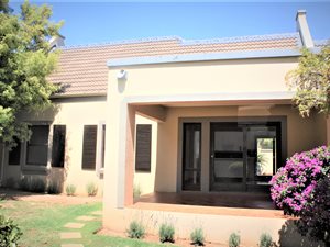 2 Bed Townhouse in Boardwalk Meander