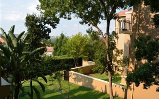 3 Bedroom Apartment in Dainfern Valley
