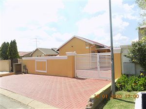 2 Bed House in Naturena