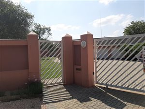 4 Bed House in Welkom