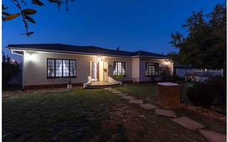 3 Bedroom House in Soneike