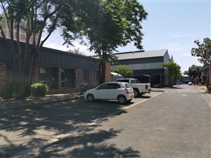 512 m² Industrial space in Benrose