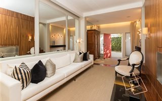 2 Bedroom Townhouse in Sea Point