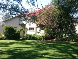 10.2 ha Farm in Muldersdrift