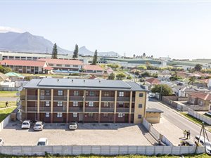 1 Bed Apartment in Ruyterwacht