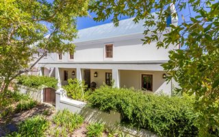 4 Bedroom House in De Zalze