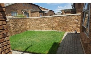 2 Bedroom Townhouse in Honey Park