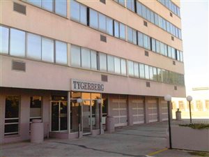 1 Bedroom Apartment in Parow Central
