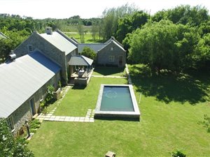 1.3 ha Farm in Mooivallei Park