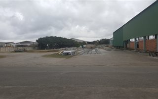 120 m² Industrial space in Alton