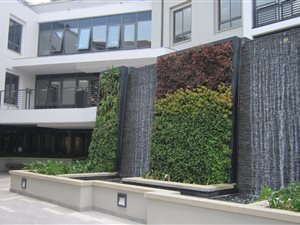 402 m² Office Space in Fourways