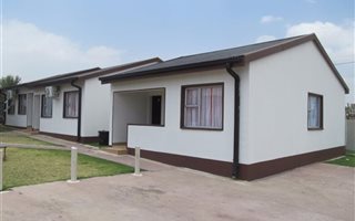 1 m² Commercial space in Oranjeville