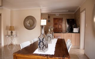 3 Bedroom House in Chantelle