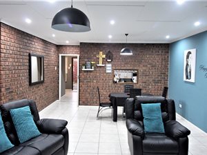 3 Bed Townhouse in Scottsville