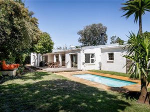 3 Bed House in Noordhoek