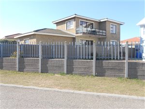 3 Bedroom House in Reebok