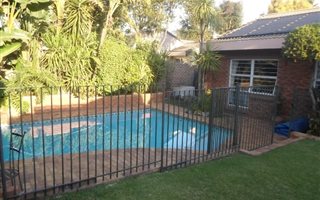3 Bedroom House in Dowerglen and Ext