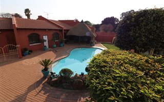 3 Bedroom House in Nimrod Park
