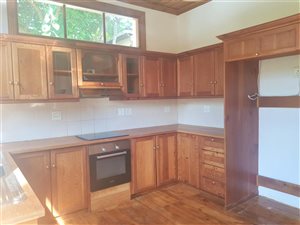 5 Bed House in Rondebosch