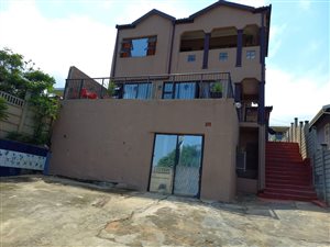 5 Bed House in Redfern