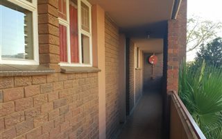 2 Bedroom Apartment in Berea