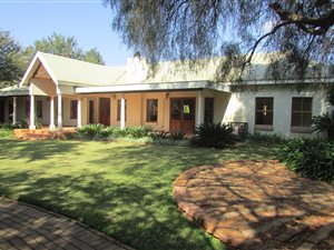 2 ha Farm in Dalmada AH