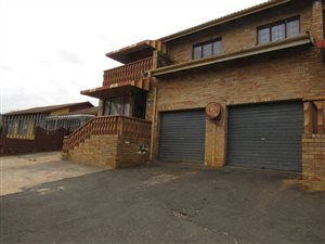 3 Bed Simplex in Greenwood Park